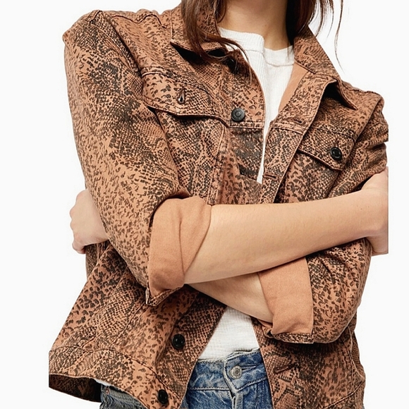NEW🐍 Free People Snake Print Black and Brown Button Up Denim Jacket, Sma - Picture 3 of 14
